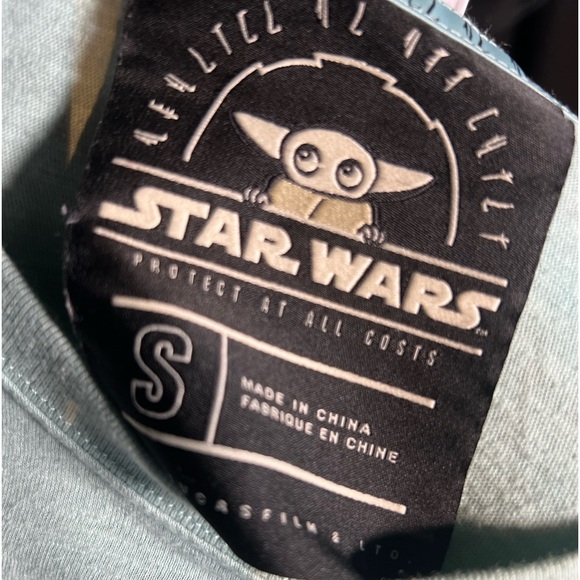 Baby Yoda/Grogu - Picture 2 of 3